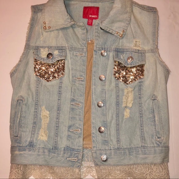 Upcycled Rose Gold Lace Light Denim Vest - Picture 8 of 14